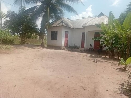 NYUMBA INAUZWA KISEMVULE 18M