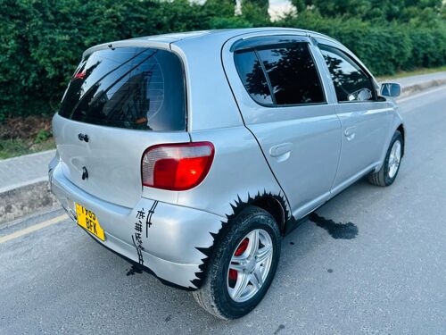 Toyota old vitz