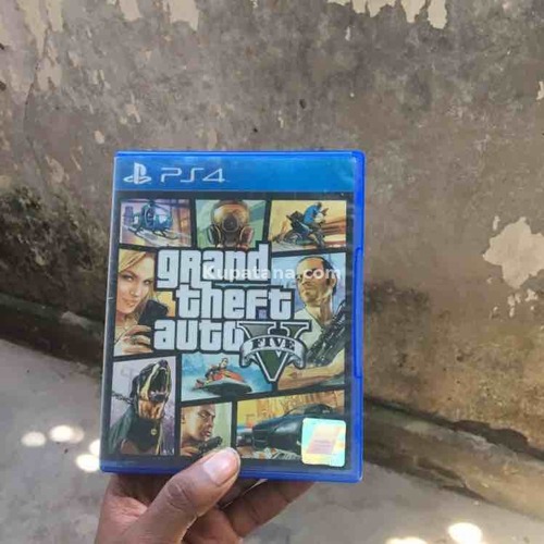 GTA V  used Cd