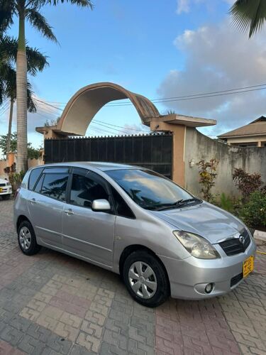 TOYOTA SPACIO