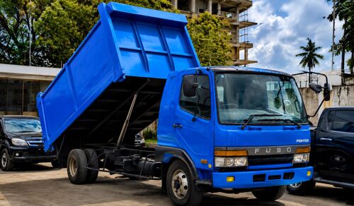 Fuso dumper mpya inatupwa