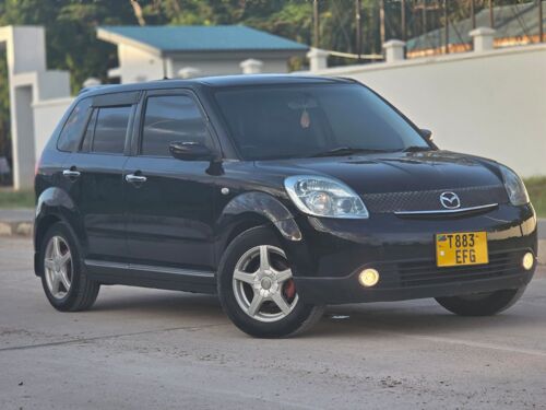 Mazda verisa gari nzuri sana 