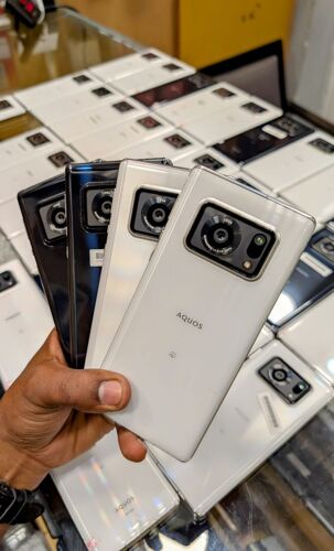 Aquos R6