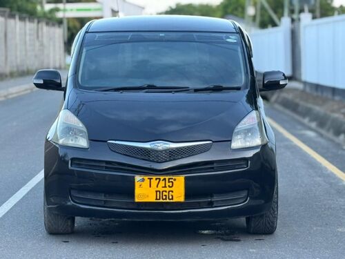 Toyota Ractis DGG 1490cc 