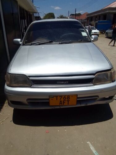 Toyota Starlet EP - 82
