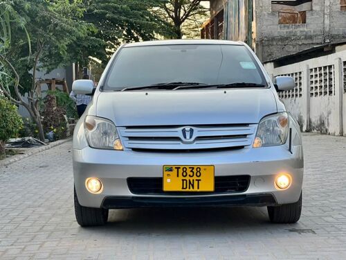 TOYOTA IST ML 11.5