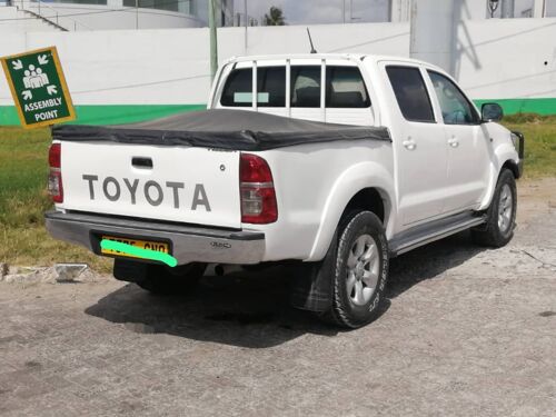 Hilux double cabin Pickup vigo