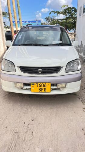 NAUZA TOYOTA RAUM 