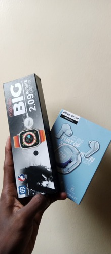 Free Delivery Smartwatch+Pods 