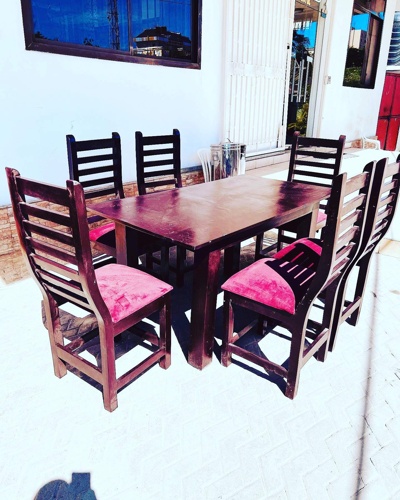 dinning table 6chairs