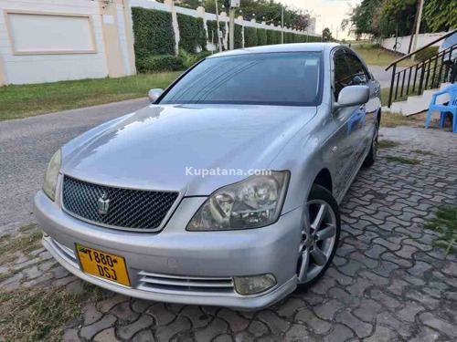 Toyota Crown Athlete (Dsj)