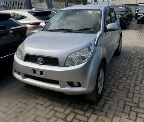 TOYOTA RUSH NAUZA NEW 