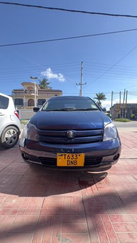Toyota Ist
