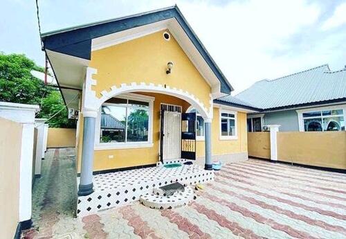 HOUSE FOR SALE AT MBWENI