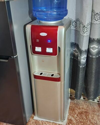 DELSA WATER DISPENSER