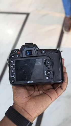 Nikon D7100 with 18-55mm 