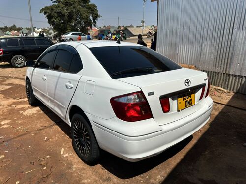 Toyota premio 