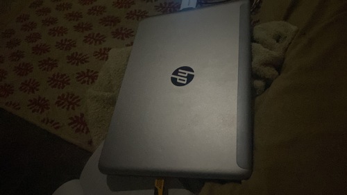 Laptop 