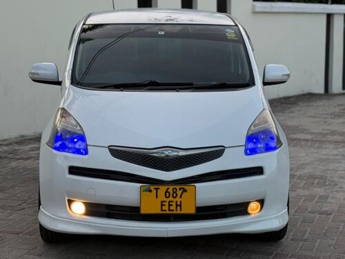 Toyota Ractis 