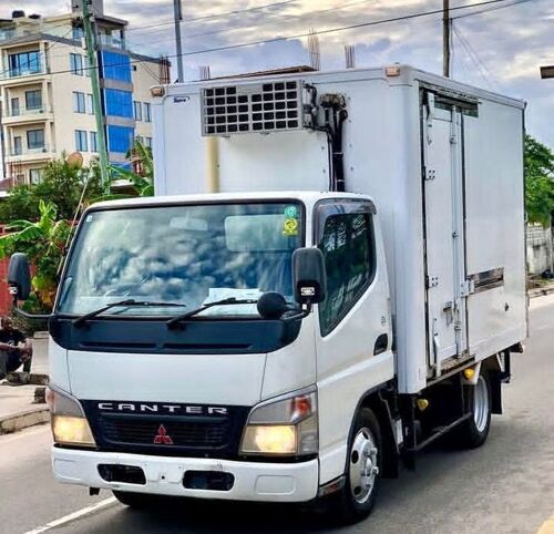 Fuso freezer mpya tajiri 