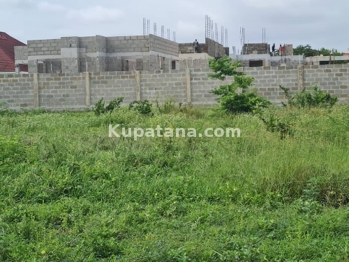 plot yenye sqm1680  inauzwa mbweni jkt 