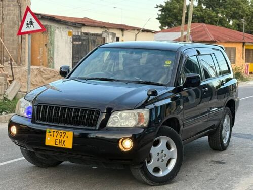 TOYOTA KLUGER 