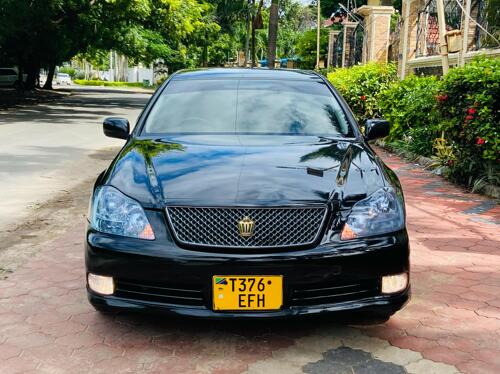 2004 TOYOTA CROWN ATHLETE