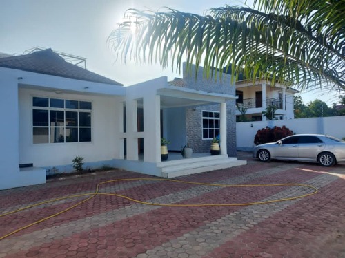 HOUSE FOR SALE AT MBEZI BEACH DAR ES SALAAM