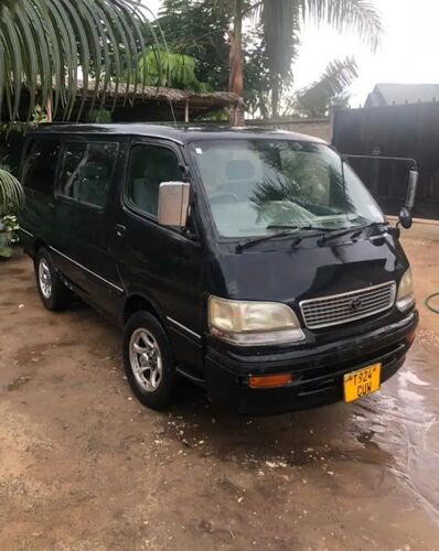 TOYOTA HIACE SUPER CUSTOM 