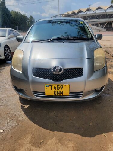 Vitz piston nne