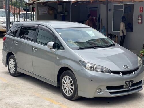 TOYOTA WISH 2009 23.5M