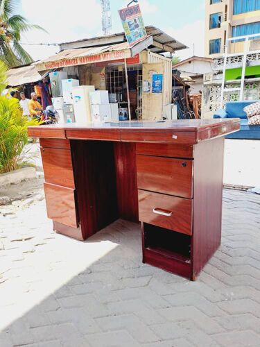 Office table 