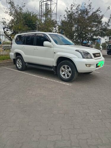 Toyota Prado Ipo Sokoni 