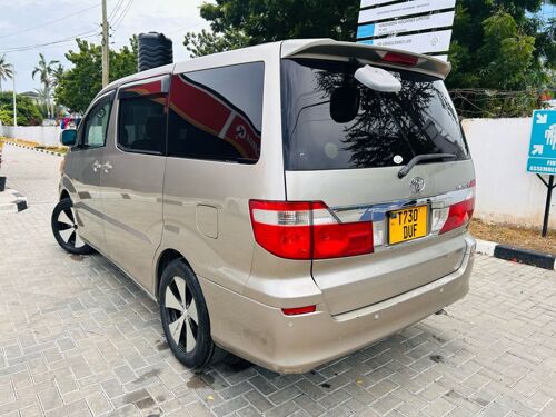 Alphard 