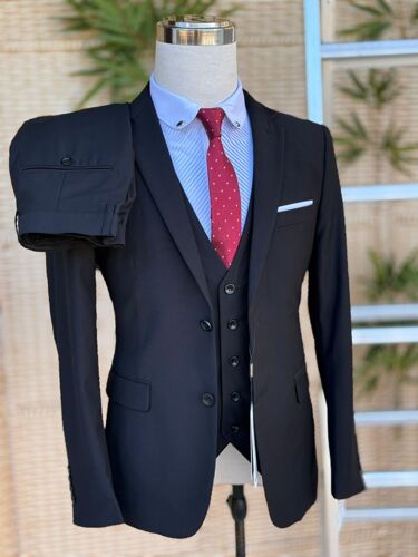 Double button suits 