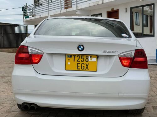 NAUZA BMW NZURI SANA