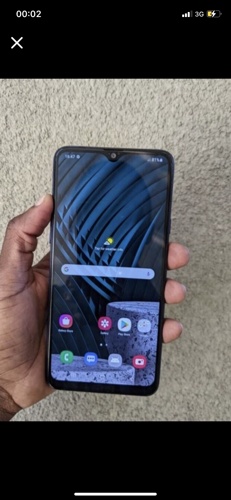 SAMSUNG A20s So Clean