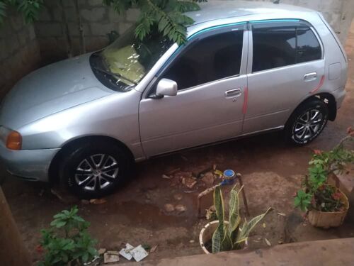 Toyota Starlet 