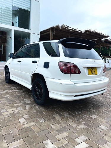 TOYOTA HARRIER FOR SALE