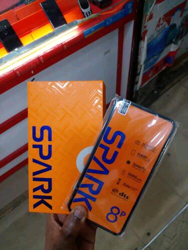 Tecno spack 8p