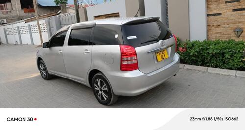 TOYOTA WISH