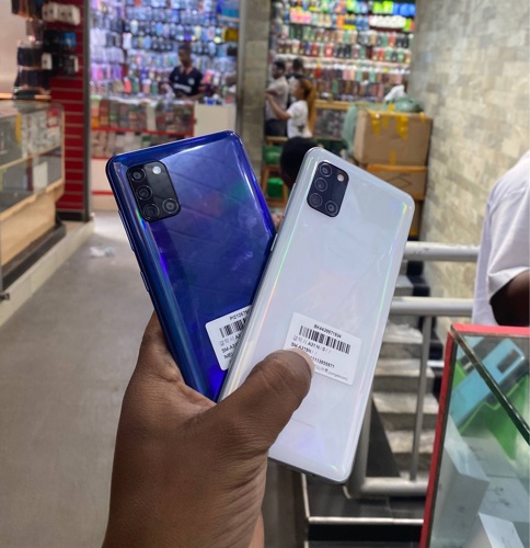 Samsung A31
