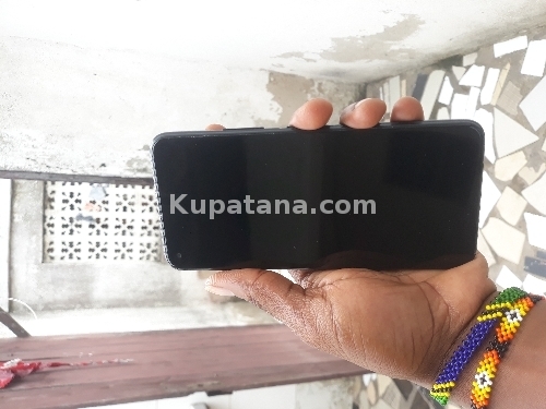 Infinix  Hot9 ,,,,4G