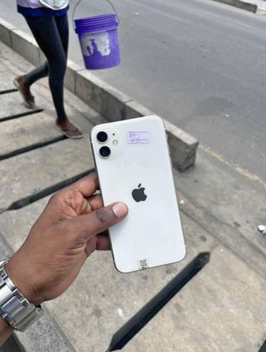 IPHONE 11 DUOS