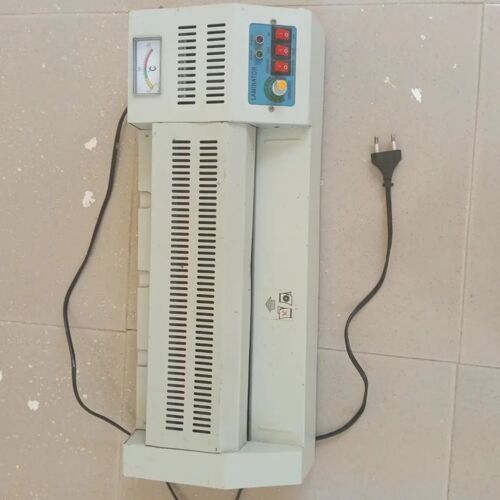 Lamination machine laminator 