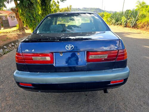 Toyota premio old 