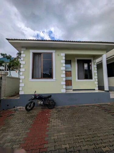 SINZA KUNA ROOM2 ZAKULALA 