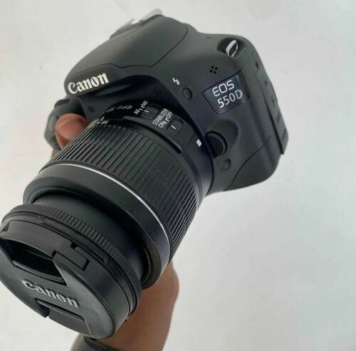 Canon EOS  550D WITH LENS 18-5