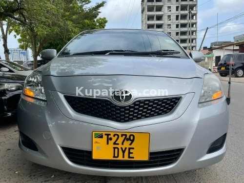 Toyota Belta 2010 (DYE)