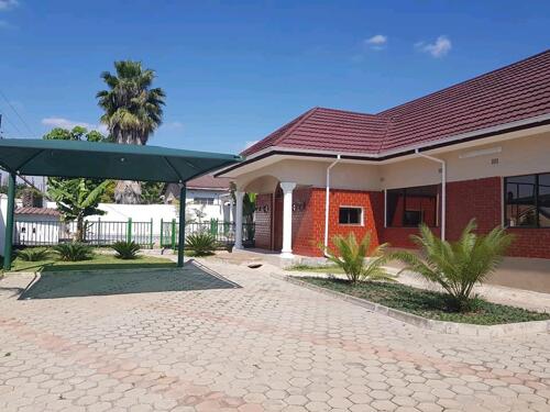 House for rent at ada estate